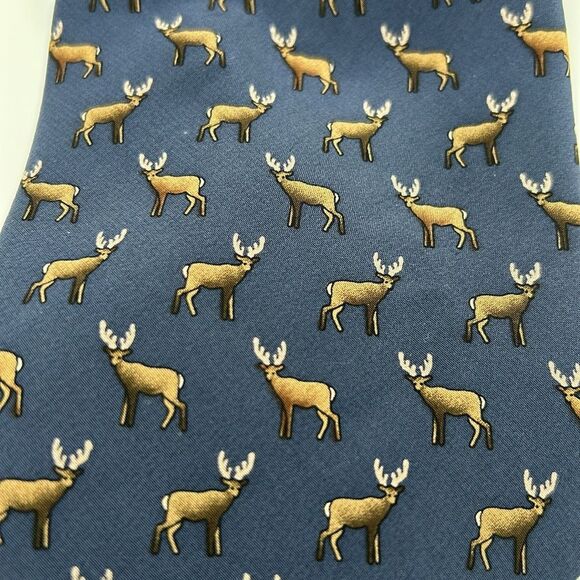 Ties to Nature Reindeer 100% silk handmade tie - Picture 2 of 4
